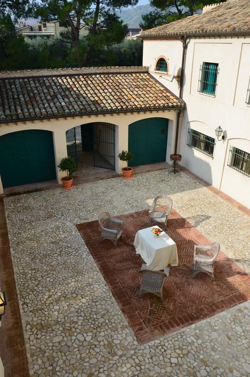 Villa Montanari Rosati Porto San Giorgio Extérieur photo
